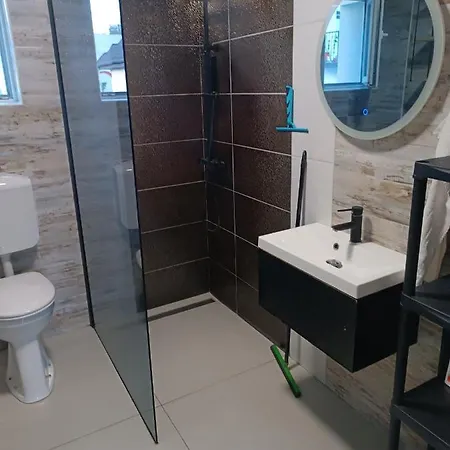 Apartma Dobrodosli Pri Renati V Celju